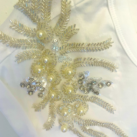 Motf Shein White Cotton Top with Beading and Faux Pearls  Size S NWT - Picture 2 of 7